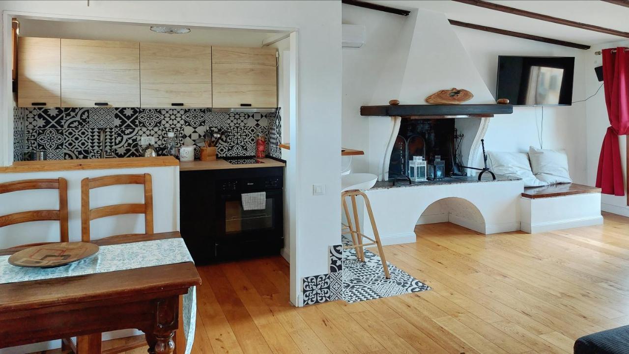 Mattia'S Penthouse - View Over Trastevere Roofs Rome Exterior photo